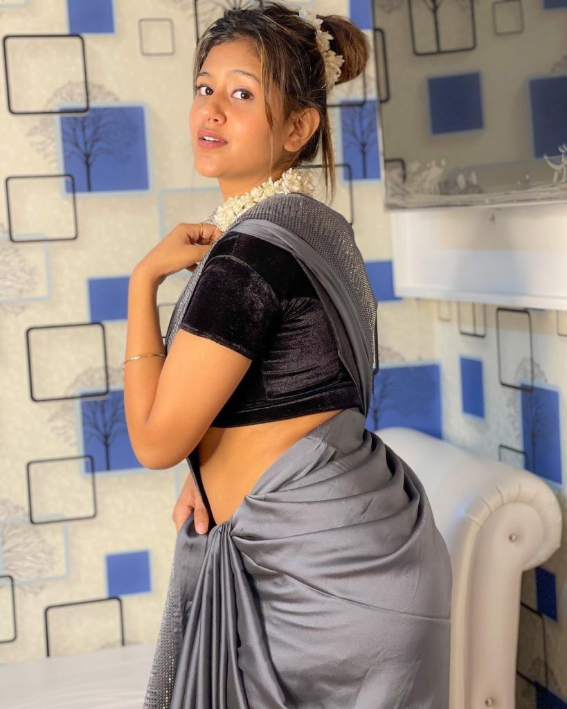 Anjali Arora In Saree