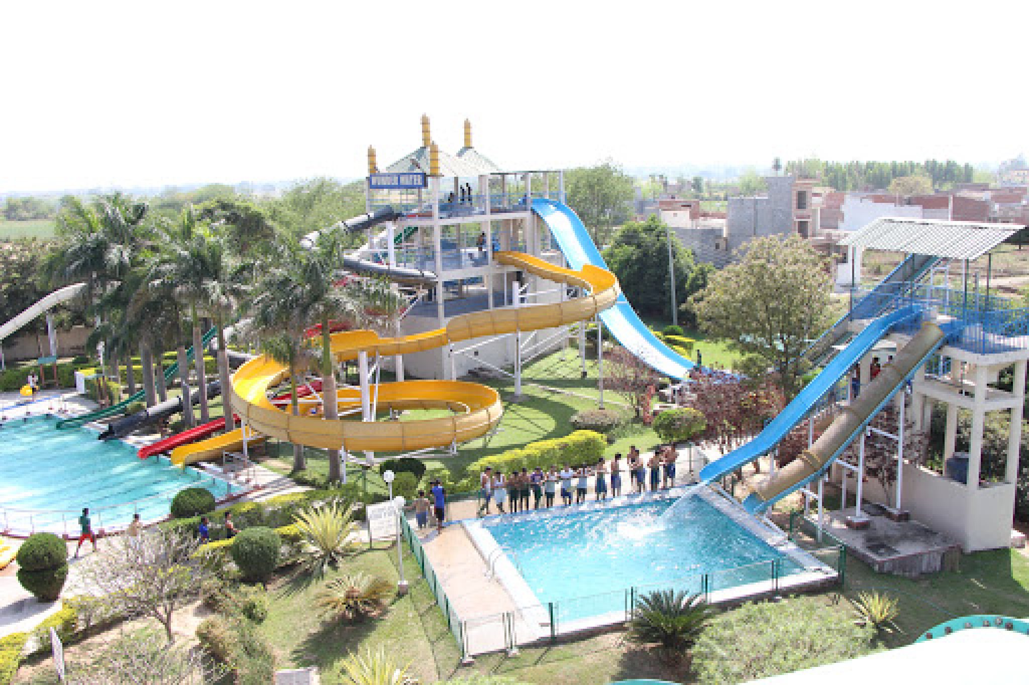 10 Biggest and Best Water Park in India to Visit