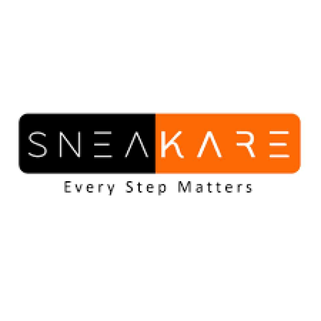 Sneakare Logo