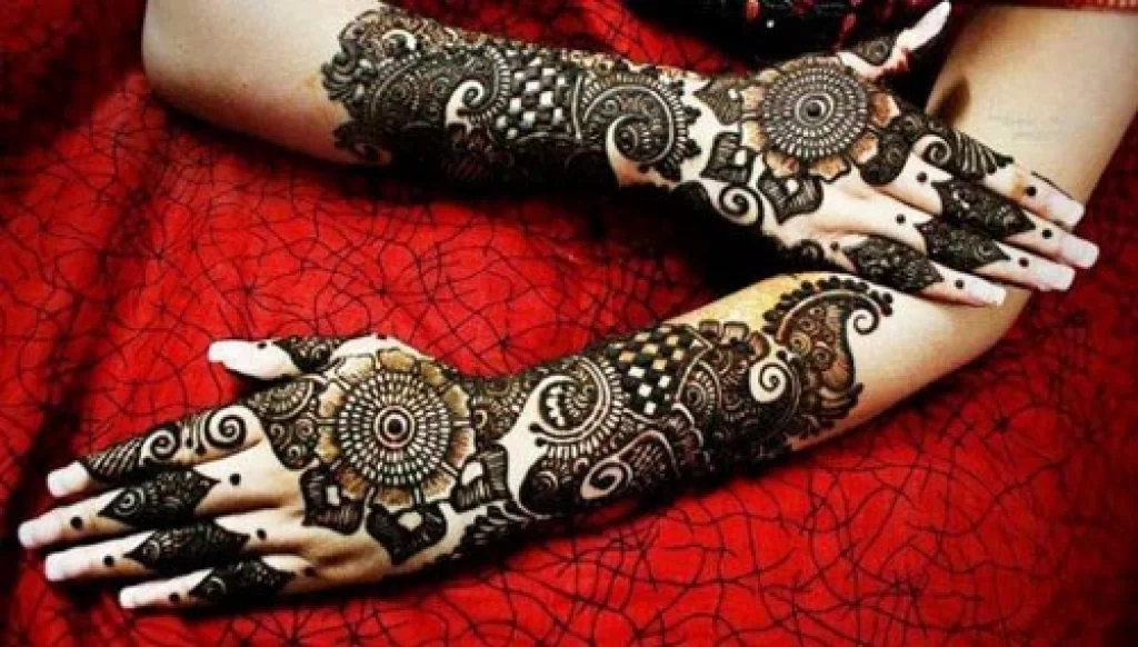 Back Hand Dark Mehndi Design | Latest Easy And Simple Mehndi Design | Mehandi ki Design