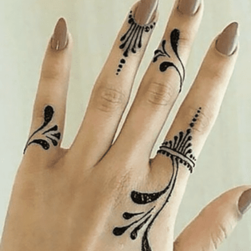 Back Hand Tattoo Mehndi Designs