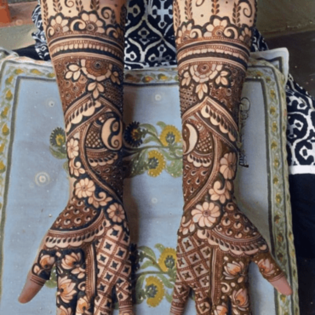 Bridal Front Hand Mehndi Designs